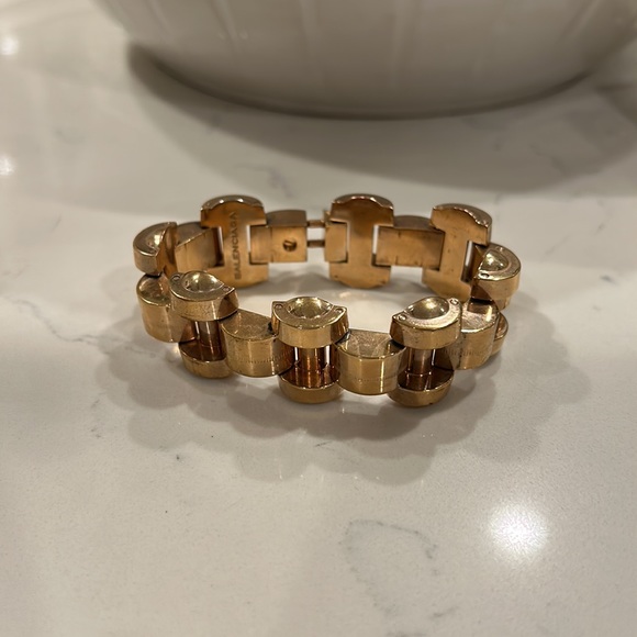 Balenciaga brass link bracelet gold in color - Picture 3 of 7
